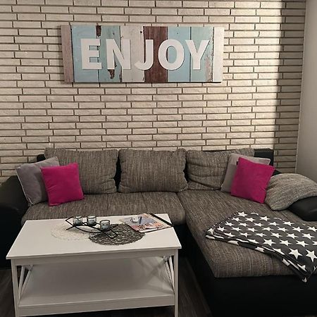 Schoene Ferienwohnung T&N Im Weserbergland Emmerthal Esterno foto