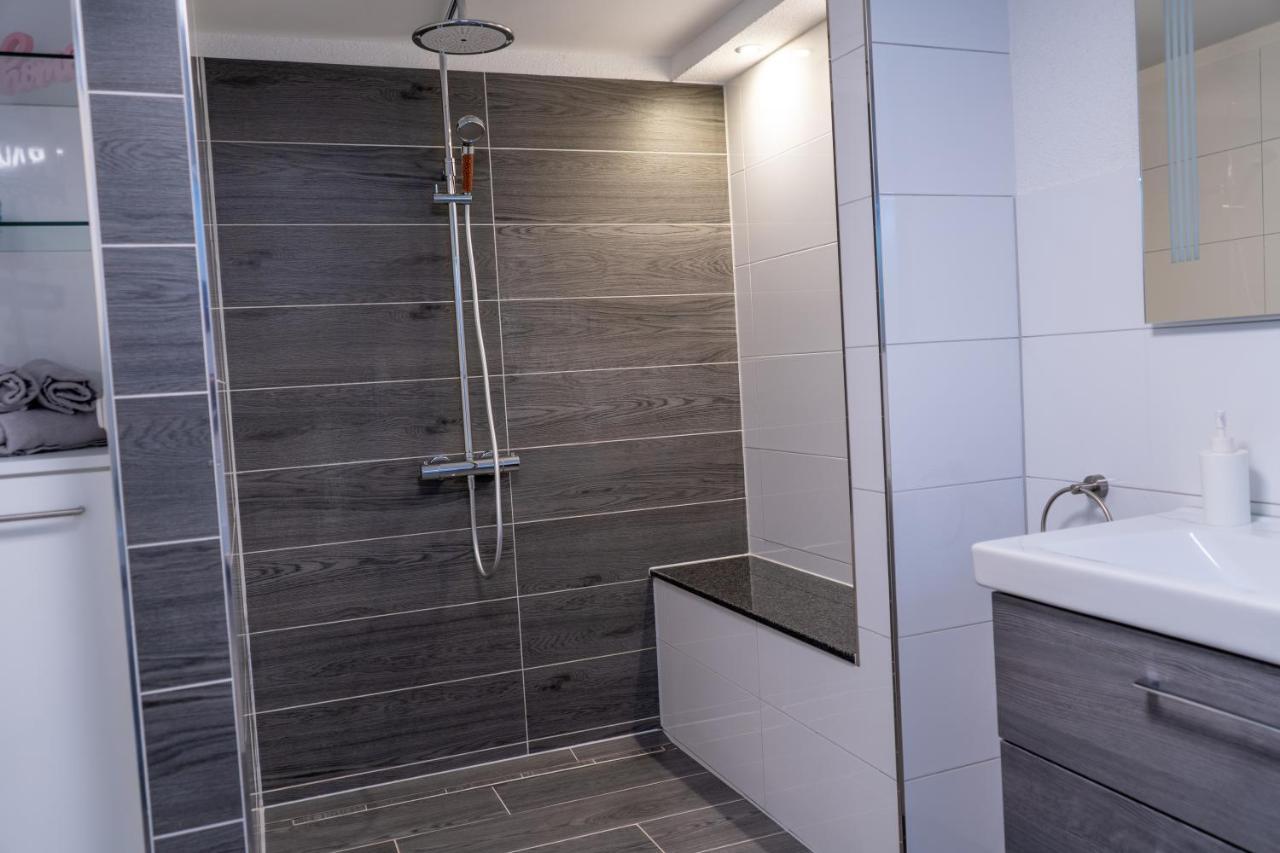Schoene Ferienwohnung T&N Im Weserbergland Emmerthal Esterno foto